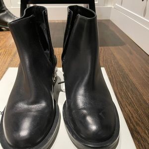 Nicolas Kirkwood casati pearl bootie